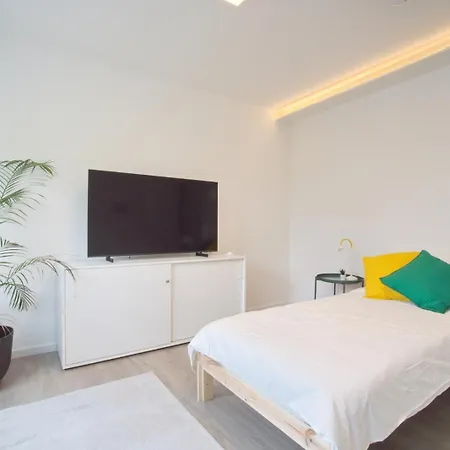 Casa *